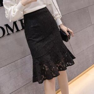 Black lace fishtail‎ dress eyelet lace
